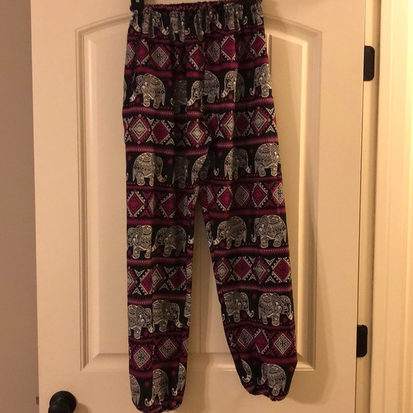 Elastic Pants - Picture 1 of 4